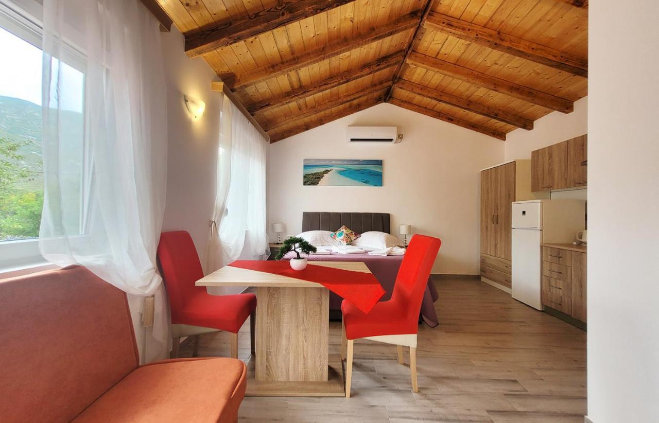 Luxury Villa Poquito Zagvozd Exterior photo