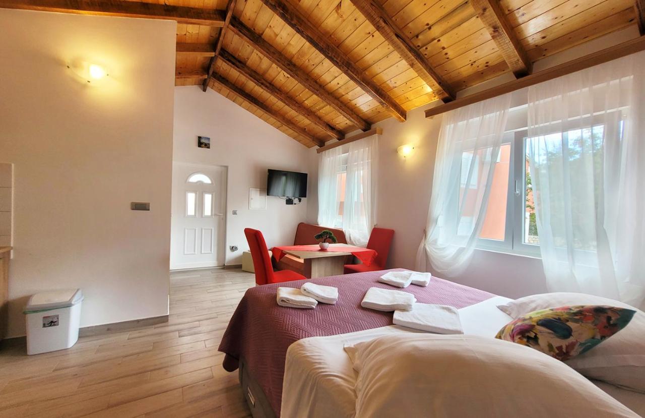 Luxury Villa Poquito Zagvozd Exterior photo