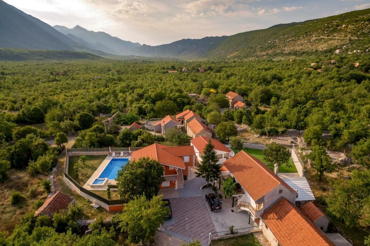 Luxury Villa Poquito Zagvozd Exterior photo