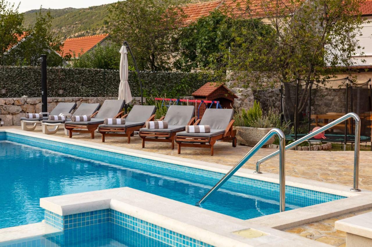 Luxury Villa Poquito Zagvozd Exterior photo