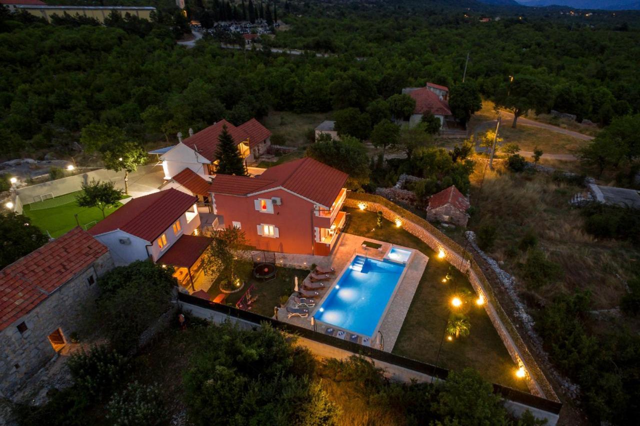Luxury Villa Poquito Zagvozd Exterior photo