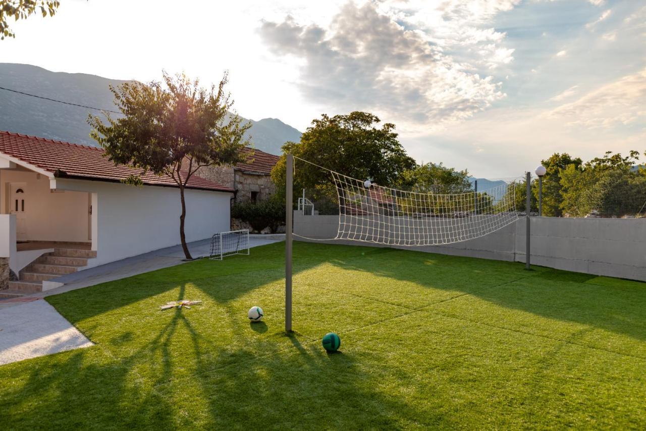 Luxury Villa Poquito Zagvozd Exterior photo